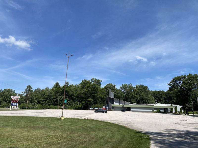 Northern Lanes Recreation - July 2021 (newer photo)